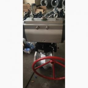 不鏽鋼氣動球閥QV647Y—16P—DN200