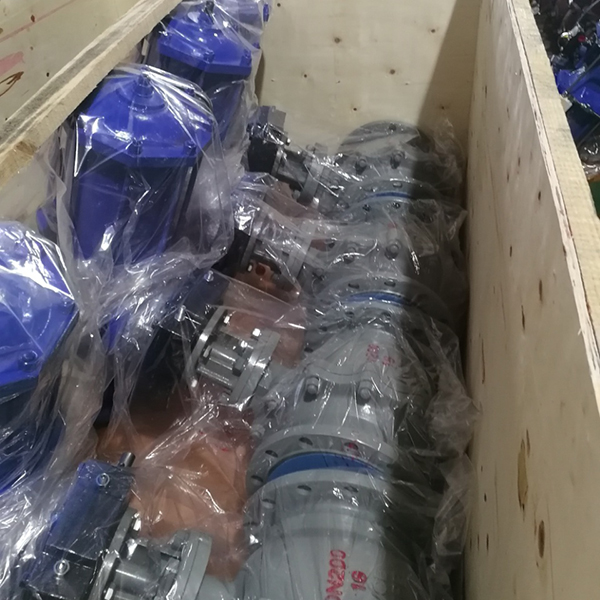 不鏽鋼氣動球閥DN200